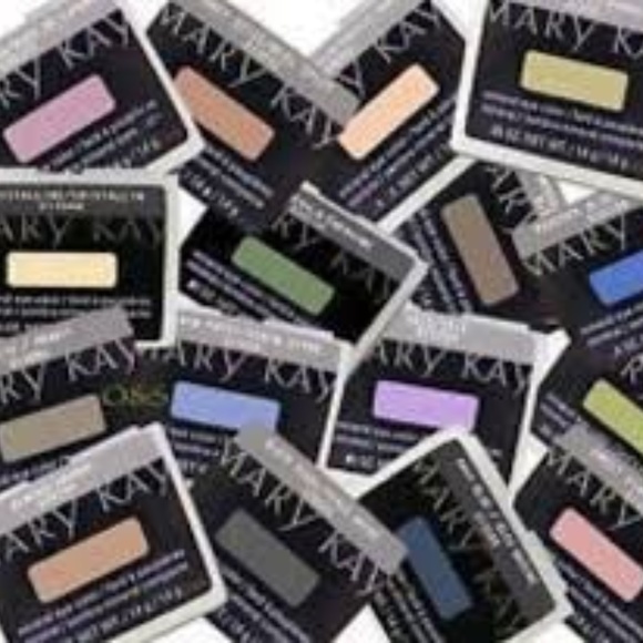 Mineral eye color mary kay